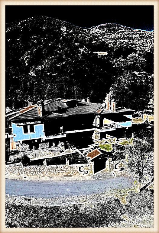 Voreas Hotel Káto Loutrákion Esterno foto